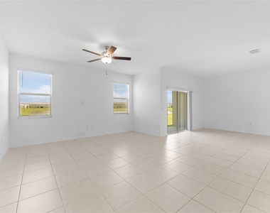 32063 Pop Ash Place - Photo Thumbnail 6