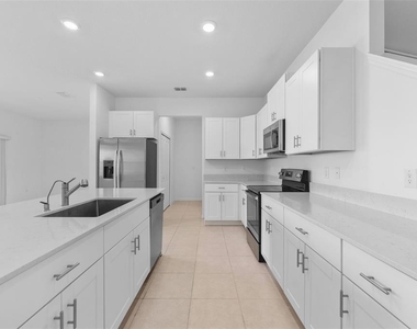 32063 Pop Ash Place - Photo Thumbnail 4