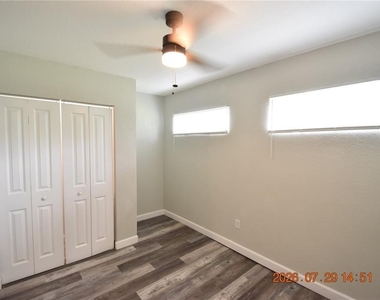419 Stremma Road - Photo Thumbnail 13