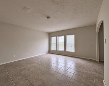 13110 S Bellaire Estates Drive - Photo Thumbnail 8