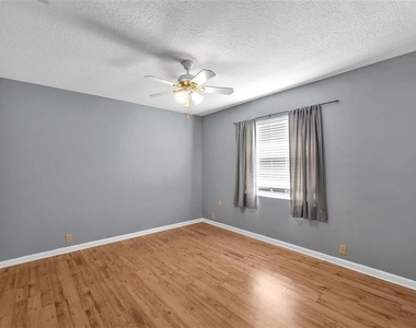 1702 Horseshoe Drive - Photo Thumbnail 17