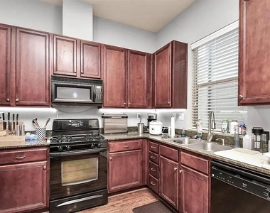 4422 Center Street - Photo Thumbnail 1