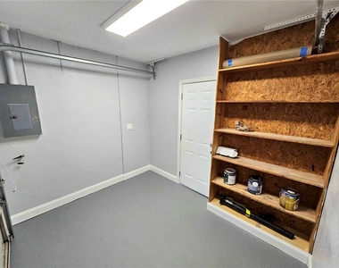 2668 Megan Court - Photo Thumbnail 16