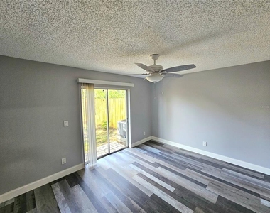 2668 Megan Court - Photo Thumbnail 14