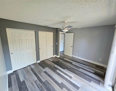 2668 Megan Court - Photo Thumbnail 15