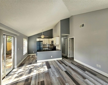 2668 Megan Court - Photo Thumbnail 2