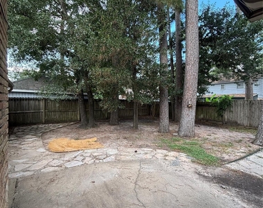 15702 Oxenford Drive - Photo Thumbnail 25