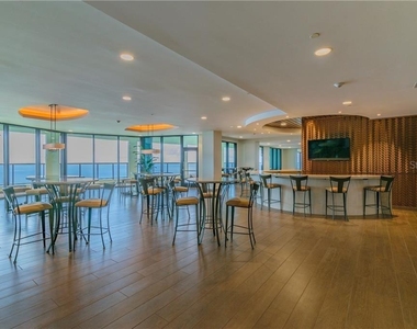 1 Beach Drive Se - Photo Thumbnail 34