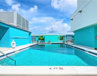 1 Beach Drive Se - Photo Thumbnail 33
