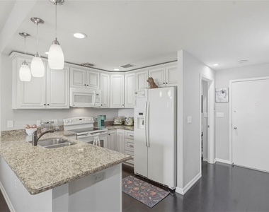 1 Beach Drive Se - Photo Thumbnail 10