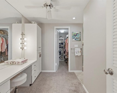1 Beach Drive Se - Photo Thumbnail 30