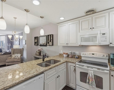1 Beach Drive Se - Photo Thumbnail 2