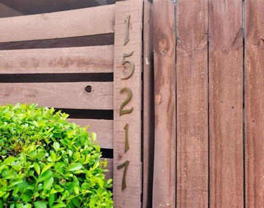 15217 W Pond Woods Drive - Photo Thumbnail 56