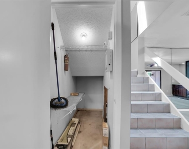 15217 W Pond Woods Drive - Photo Thumbnail 16