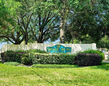 15217 W Pond Woods Drive - Photo Thumbnail 1