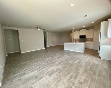 28503 Hannahs Harbor Lane - Photo Thumbnail 23