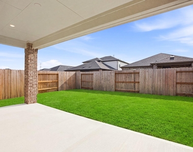 9723 Avalon View Drive - Photo Thumbnail 18