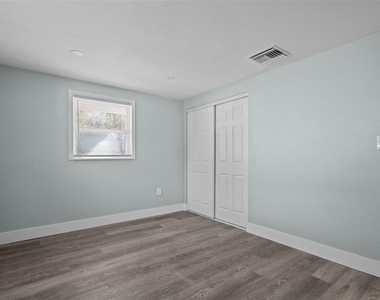 1682 Wilmar Avenue - Photo Thumbnail 12