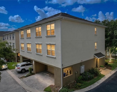 10144 Arbor Run Drive - Photo Thumbnail 1