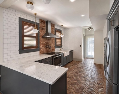 4535 9th Avenue N - Photo Thumbnail 7