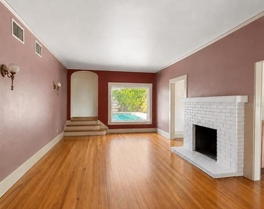4535 9th Avenue N - Photo Thumbnail 3