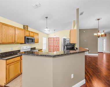 17029 Torvest Court - Photo Thumbnail 13