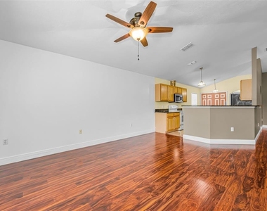 17029 Torvest Court - Photo Thumbnail 15