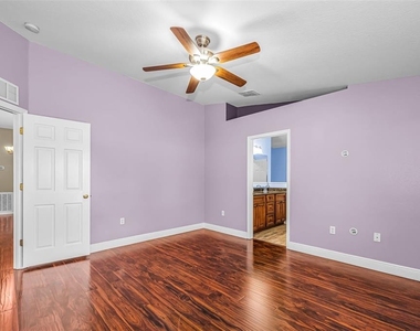 17029 Torvest Court - Photo Thumbnail 19