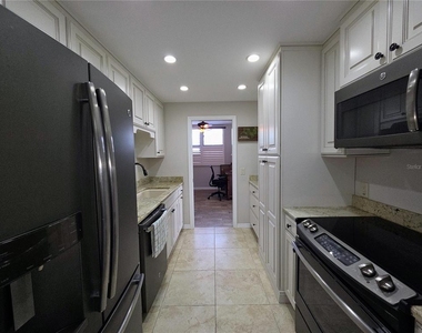 3820 Gulf Boulevard - Photo Thumbnail 11