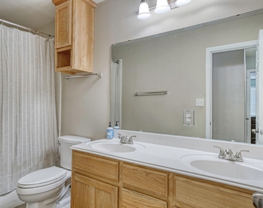 1008 Gardenia Street - Photo Thumbnail 14