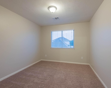 2607 Kiplands Way Drive - Photo Thumbnail 10