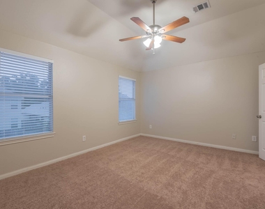 2607 Kiplands Way Drive - Photo Thumbnail 9