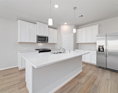 21518 Carbone Lane - Photo Thumbnail 11