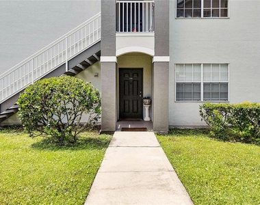 13929 Fairway Island Drive - Photo Thumbnail 1