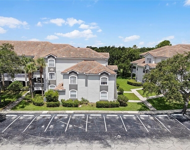13929 Fairway Island Drive - Photo Thumbnail 27