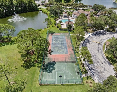13929 Fairway Island Drive - Photo Thumbnail 30