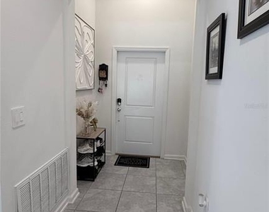 225 Lawson Avenue - Photo Thumbnail 1