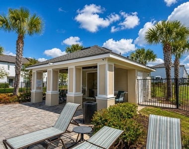 936 Grandin Street - Photo Thumbnail 5