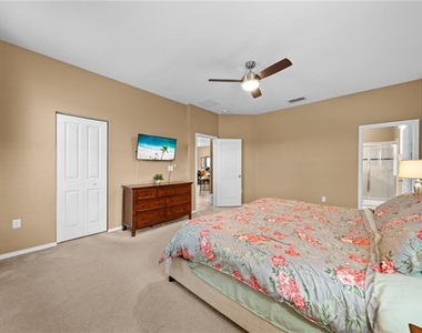 4704 Ruby Red Lane - Photo Thumbnail 40