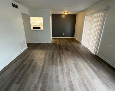 2523 N Alafaya Trail - Photo Thumbnail 2