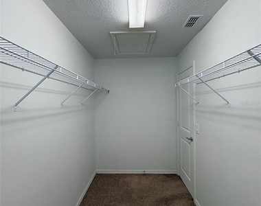5044 Walker Street - Photo Thumbnail 17