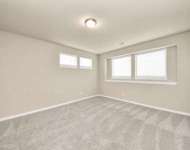 584 Santa Rosa Hills Drive - Photo Thumbnail 26