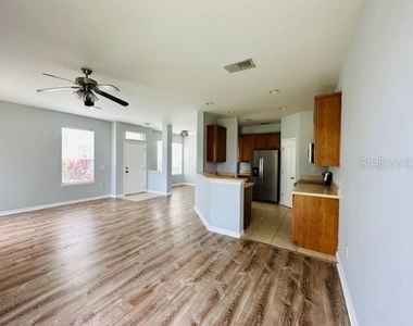 1953 Estancia Circle - Photo Thumbnail 7