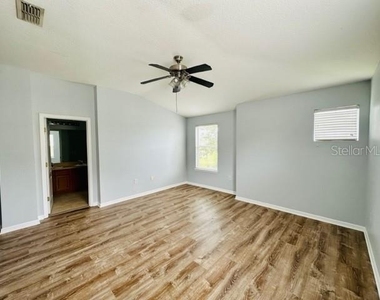 1953 Estancia Circle - Photo Thumbnail 13