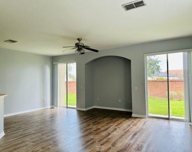 1953 Estancia Circle - Photo Thumbnail 4