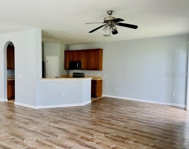 1953 Estancia Circle - Photo Thumbnail 6
