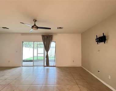 9017 Alba Lane - Photo Thumbnail 12