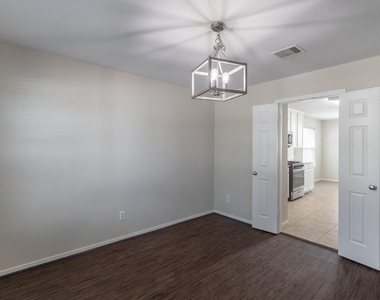 13619 Northpointe Ridge Lane - Photo Thumbnail 7