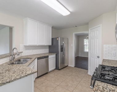 13619 Northpointe Ridge Lane - Photo Thumbnail 10