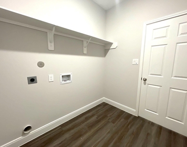 9327 Camay Drive - Photo Thumbnail 9